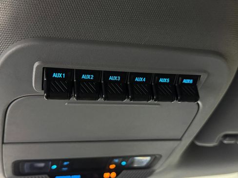 Used 2023 Ford F250 XLT w/ FX4 Off-Road Package image 32