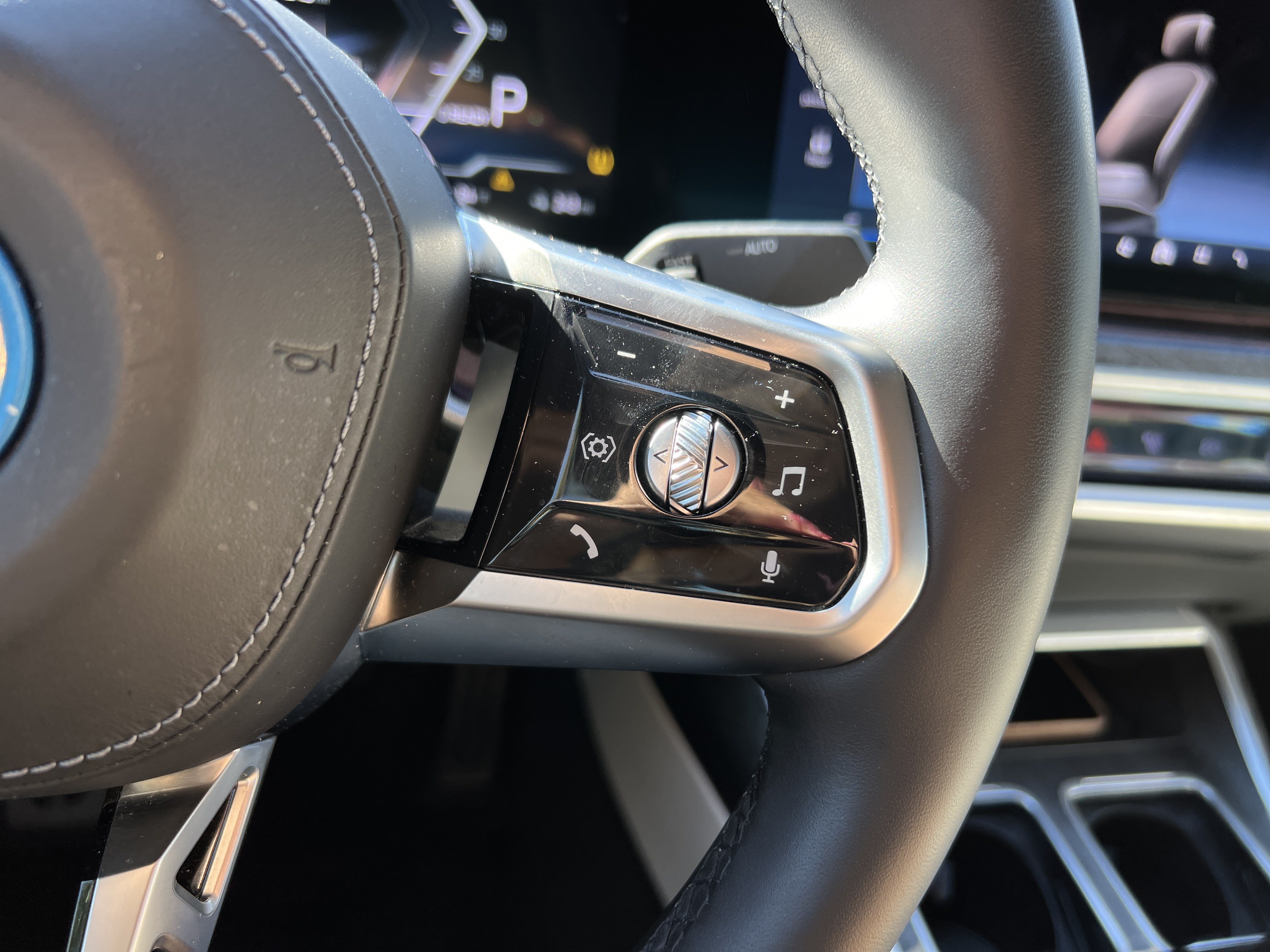 Used 2024 BMW i7 eDrive50 w/ M Sport Package RWD image 20
