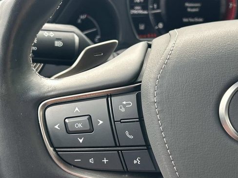 Used 2023 Lexus LS 500 AWD w/ Interior Upgrade Package image 29