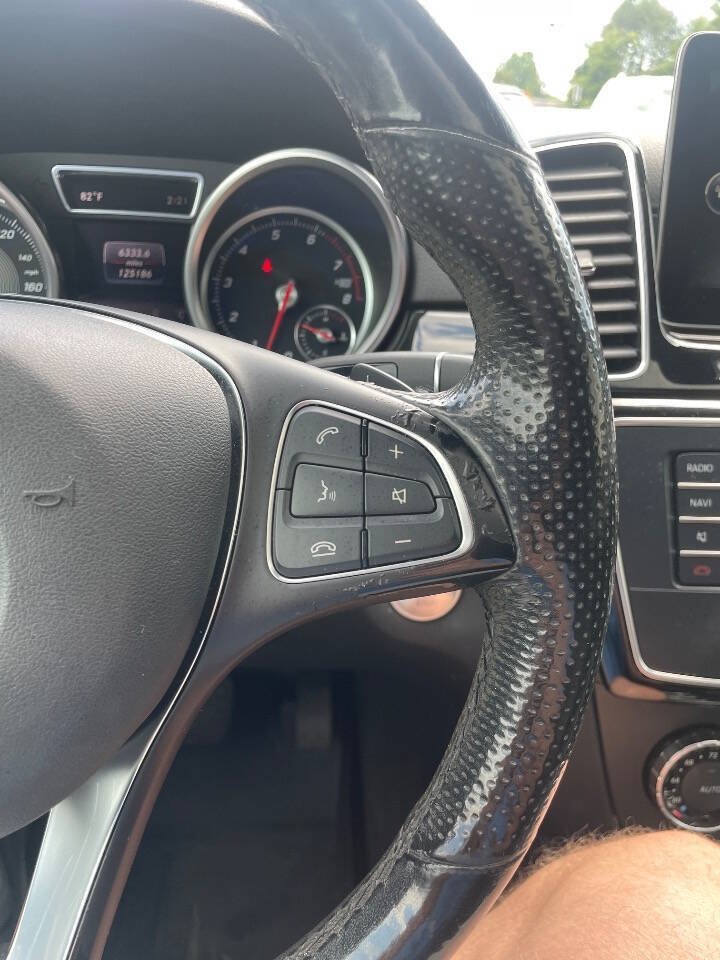 Used 2017 Mercedes-Benz GLE 350 4MATIC image 26