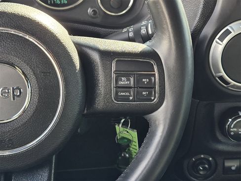 Used 2014 Jeep Wrangler Unlimited Sahara w/ Connectivity Group image 26