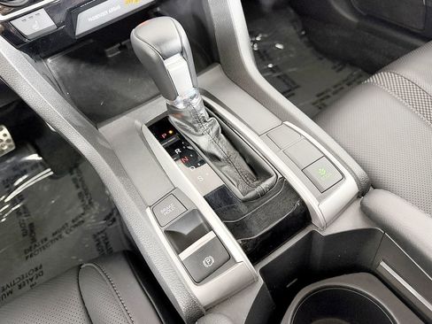 Used 2020 Honda Civic Touring image 57