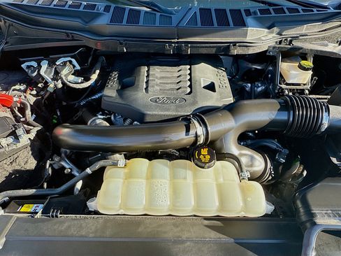 Used 2021 Ford F150 Lariat w/ Equipment Group 502A High image 35