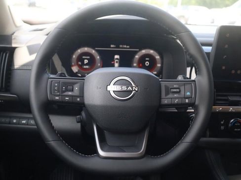 New 2026 Nissan Pathfinder Platinum AWD/4WD image 8