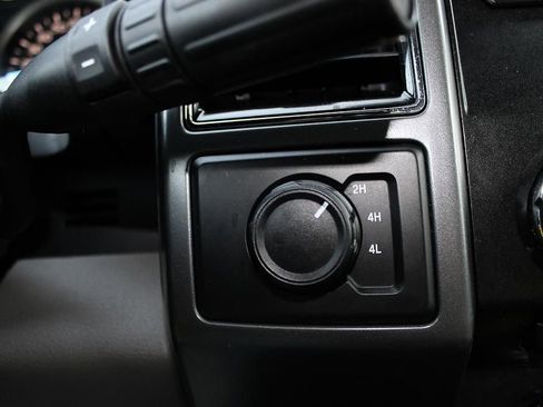 Used 2018 Ford F150 XLT image 27