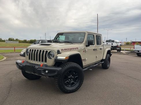 Used 2020 Jeep Gladiator Mojave image 1