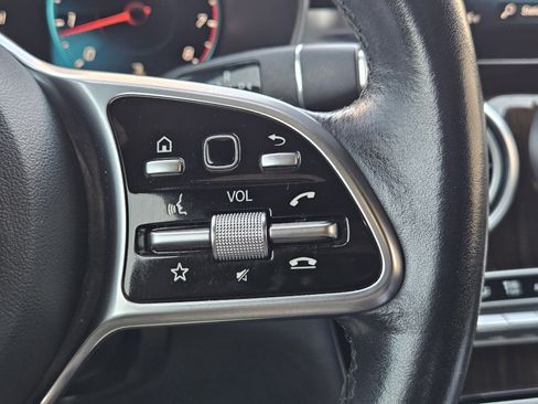 Certified 2020 Mercedes-Benz GLC 300 w/ Premium Package image 28