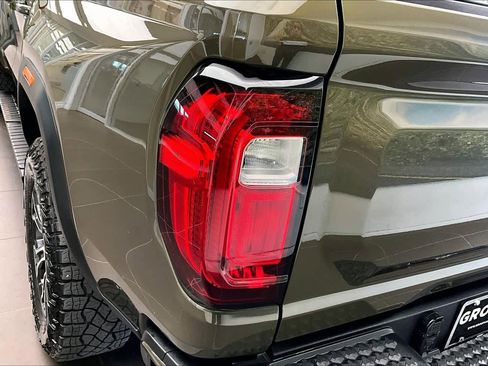 Used 2023 GMC Canyon AT4 w/ AT4 Premium Package AWD/4WD image 28