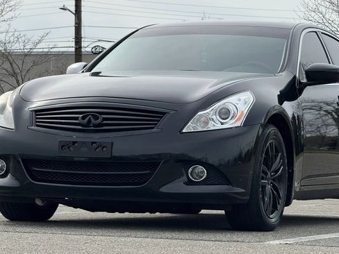 Used 2013 INFINITI G37 x Sedan w/ Premium Pkg AWD/4WD image 8