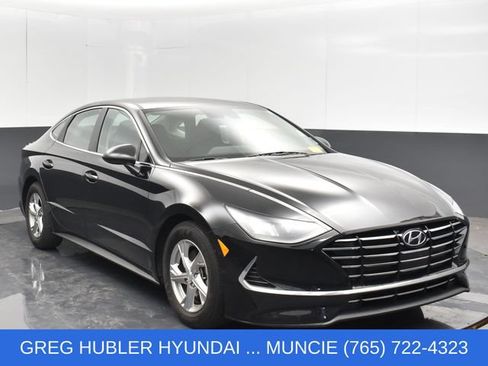 Used 2021 Hyundai Sonata SE w/ Preferred Accessory Package FWD image 12