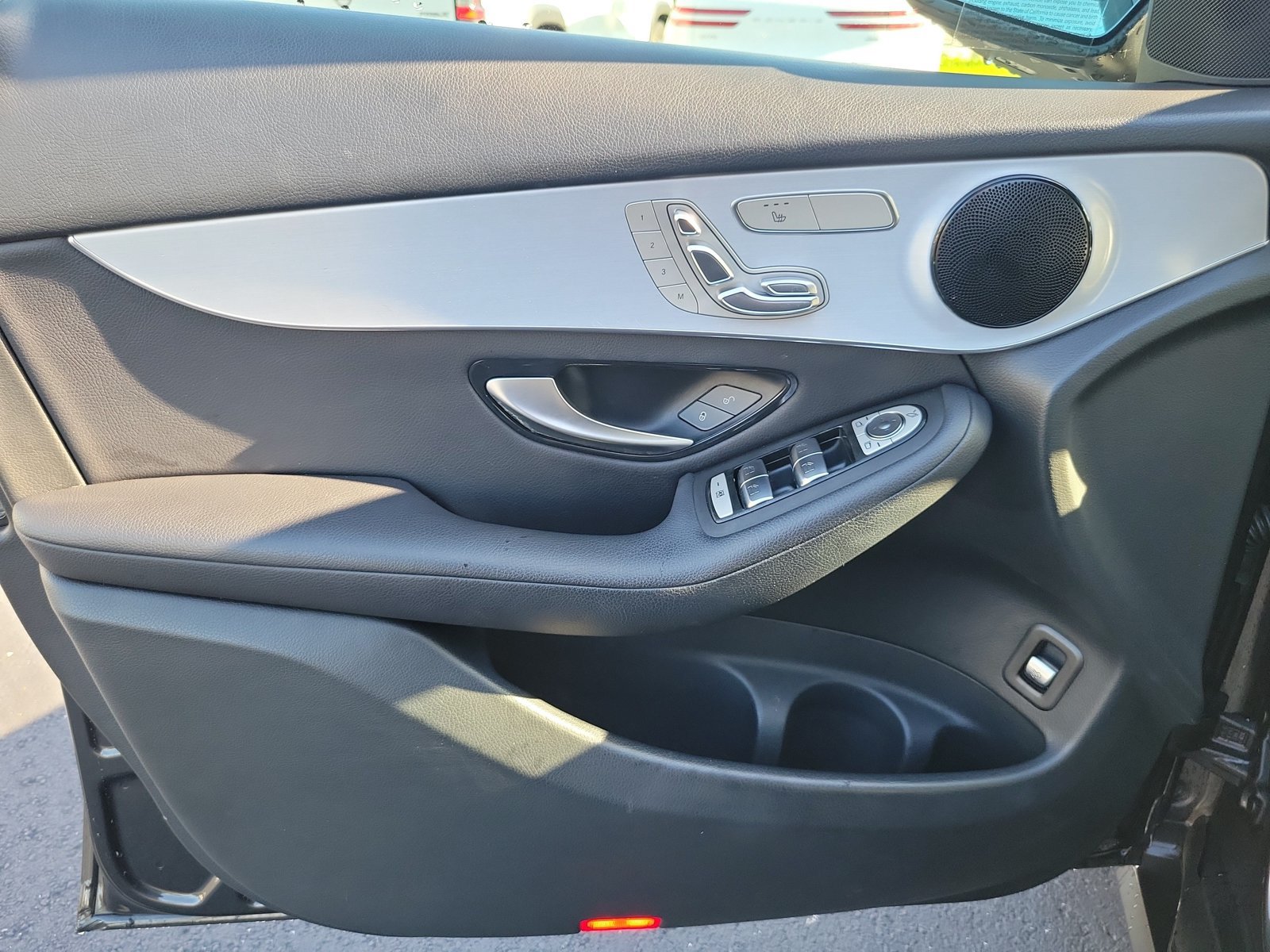 Used 2022 Mercedes-Benz GLC 300 image 16