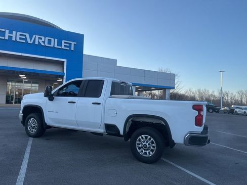 Used 2024 Chevrolet Silverado 2500 W/T w/ WT Convenience Package image 7