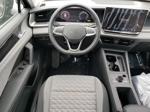 New 2026 Volkswagen Tiguan S AWD/4WD image 9