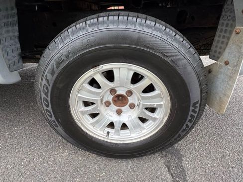 Used 2001 Ford F150 4x4 SuperCrew image 30