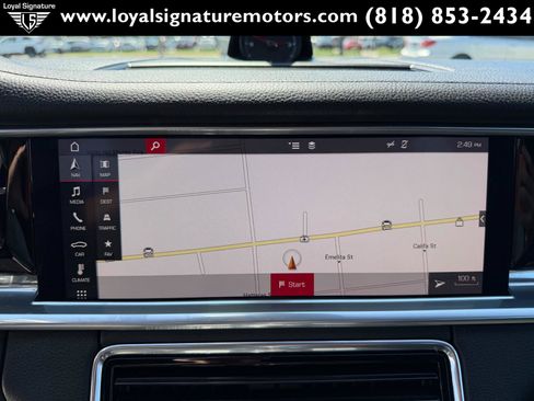 Used 2019 Porsche Panamera image 32
