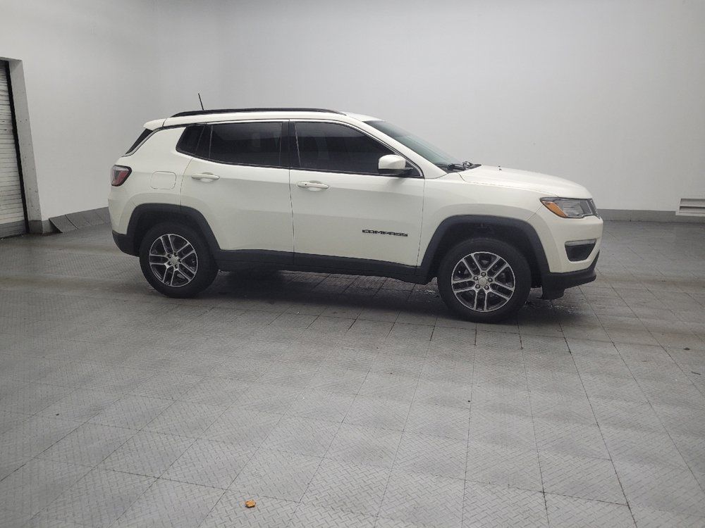 Used 2018 Jeep Compass Latitude w/ Popular Equipment Group FWD image 11