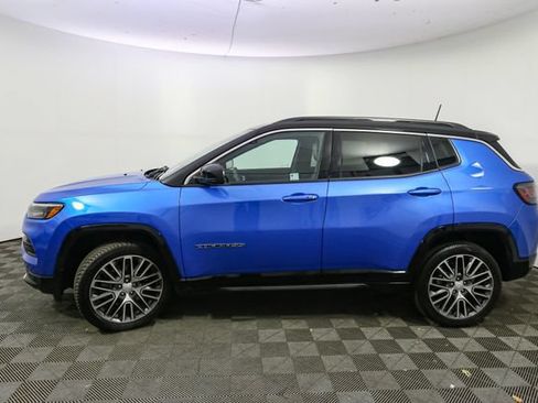 Used 2023 Jeep Compass Limited w/ Elite Group AWD/4WD image 6