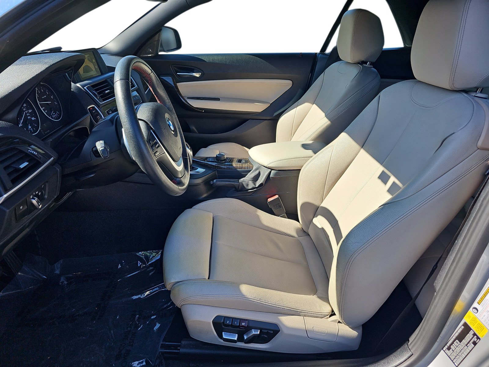 Used 2017 BMW 230i Convertible RWD image 11