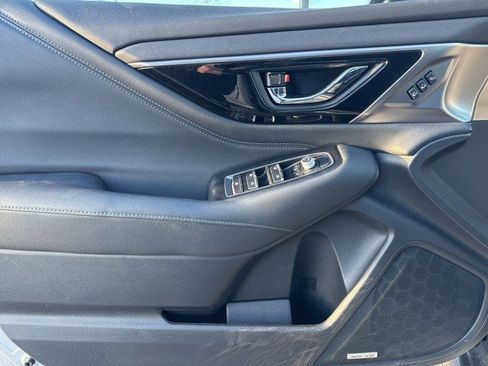 Certified 2025 Subaru Outback Limited image 10