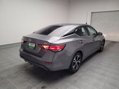 Used 2022 Nissan Sentra SV FWD image 9