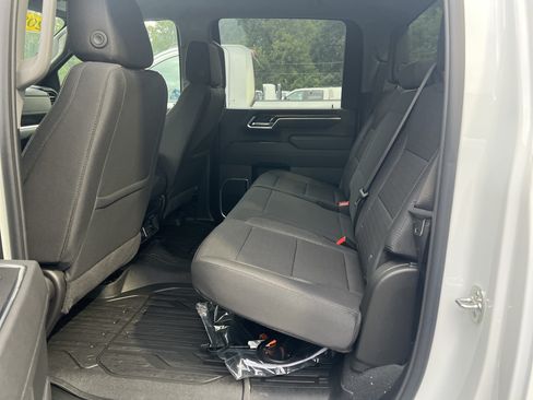 New 2026 GMC Sierra 2500 SLE w/ LPO, GMC Protection Package AWD/4WD image 12