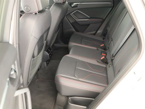 Certified 2025 Audi Q3 2.0T Premium Plus w/ Premium Plus Package image 29