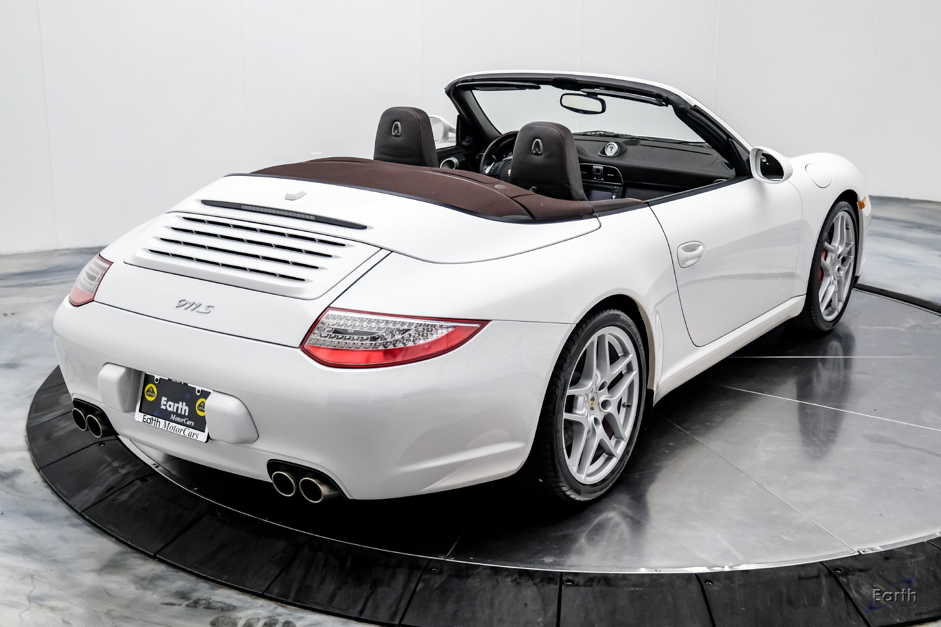 Used 2011 Porsche 911 Carrera S RWD image 22