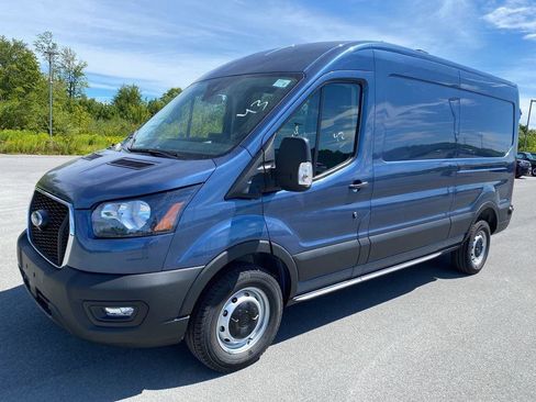 New 2025 Ford Transit 150 148 Medium Roof w/ Load Area Protection Package RWD image 5