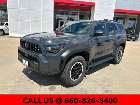 Certified 2025 Toyota 4Runner TRD Off-Road AWD/4WD image 2