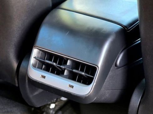 Used 2018 Tesla Model 3 Long Range AWD/4WD image 35