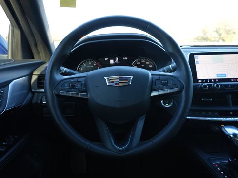 Certified 2022 Cadillac CT4 Luxury w/ Sun And Sound Package image 10