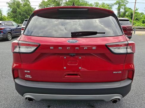 Used 2022 Ford Escape SE AWD/4WD image 9