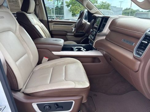 Used 2020 RAM 1500 Laramie AWD/4WD image 30