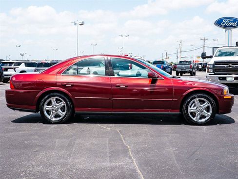 Used 2002 Lincoln LS RWD image 3