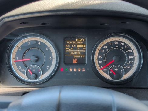 Used 2018 RAM 5500 Tradesman AWD/4WD image 16