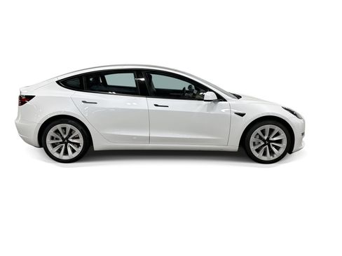 Certified 2023 Tesla Model 3 Standard Range RWD image 7