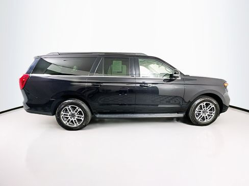 Used 2025 Ford Expedition Max Active AWD/4WD image 10
