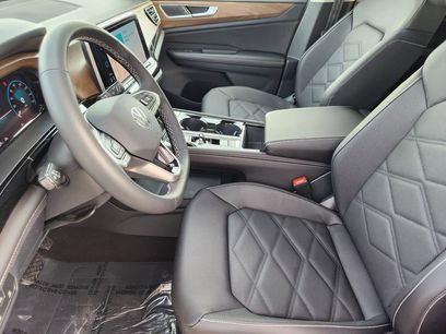 New 2026 Volkswagen Atlas SE