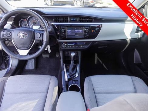 Used 2016 Toyota Corolla LE image 4