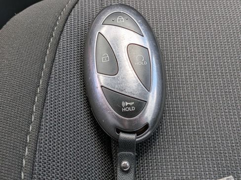 Used 2025 Hyundai Kona SEL FWD image 34