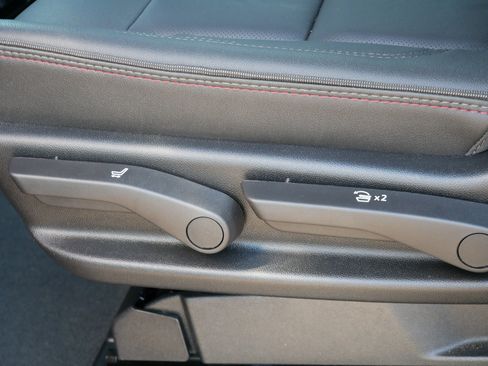 Used 2023 Chevrolet Suburban RST w/ Sport Performance Package image 19