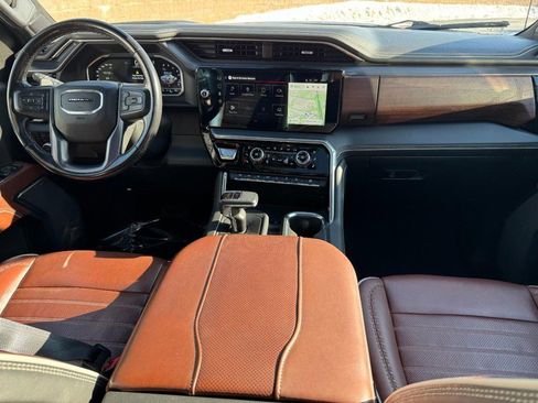 Used 2023 GMC Sierra 1500 Denali Ultimate image 7