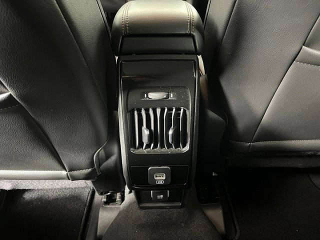 Used 2022 Jeep Compass Limited AWD/4WD image 40