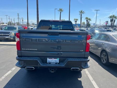 Used 2019 Chevrolet Silverado 1500 LT Trail Boss AWD/4WD image 29