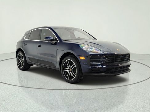 Used 2021 Porsche Macan S AWD/4WD image 3