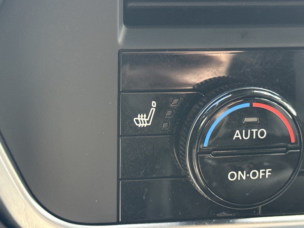 Used 2026 Nissan Rogue Dark Armor FWD image 36