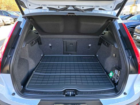 New 2026 Volvo XC40 B5 Plus w/ Protection Package Premier image 16