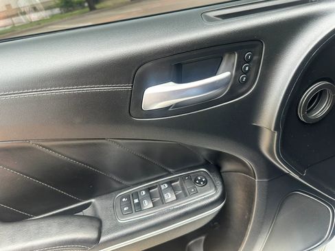 Used 2020 Dodge Charger Scat Pack RWD image 43