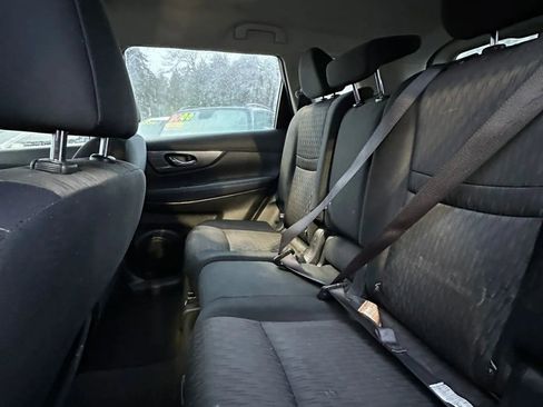 Used 2017 Nissan Rogue S image 14