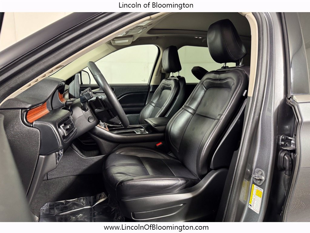 Used 2024 Lincoln Aviator Reserve w/ Elements Package Plus AWD/4WD image 16